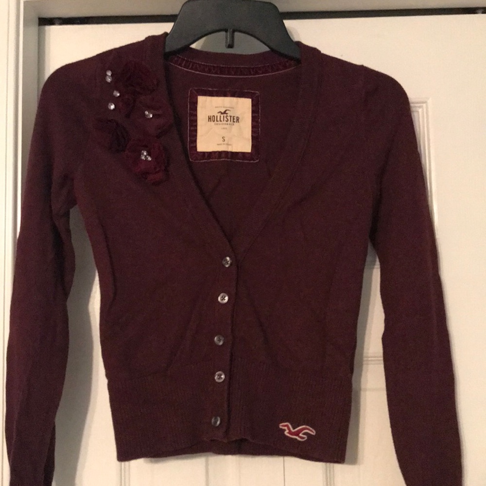 Hollister cardigan